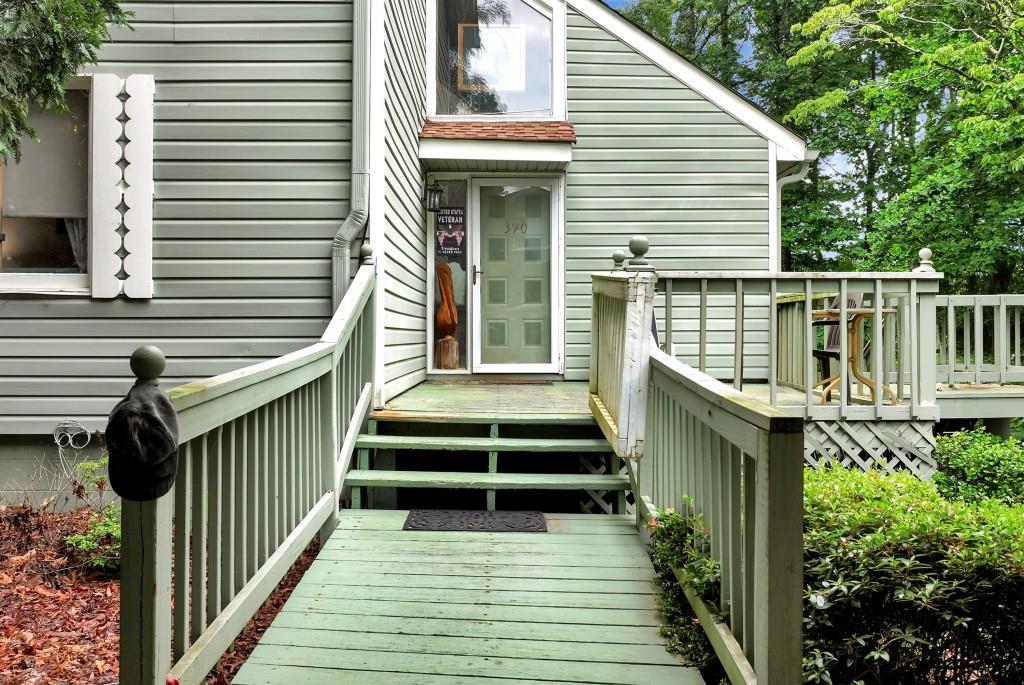 390 Alpenrosen Strasse, Helen, GA 30545