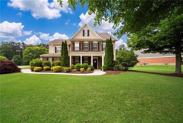 New Homes with In-ground Swimming Pools That Attend Allatoona High School: May 24th to May 30th
