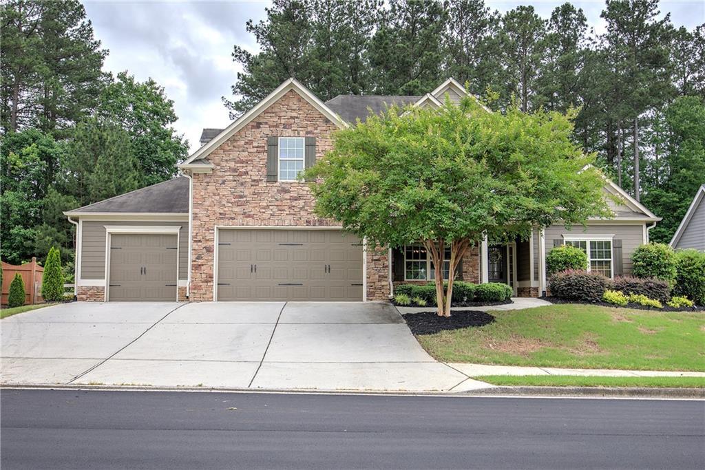 993 Double Branches Ln., Dallas, GA 30132