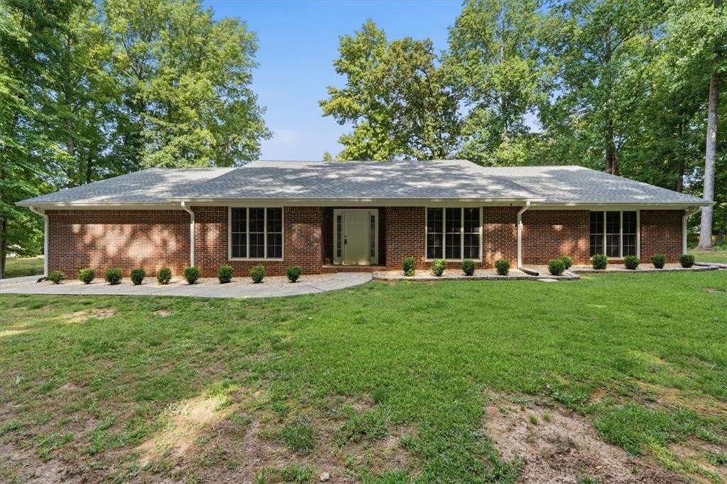 3420 Caney Creek Ln., Cumming, GA 30041