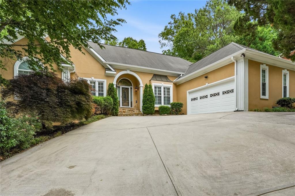 1964 Fields Pond Dr., Marietta, GA 30068