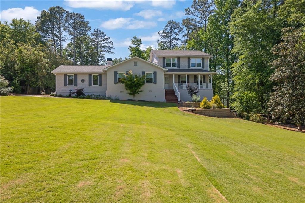 130 Randomwood Way, Alpharetta, GA 30022