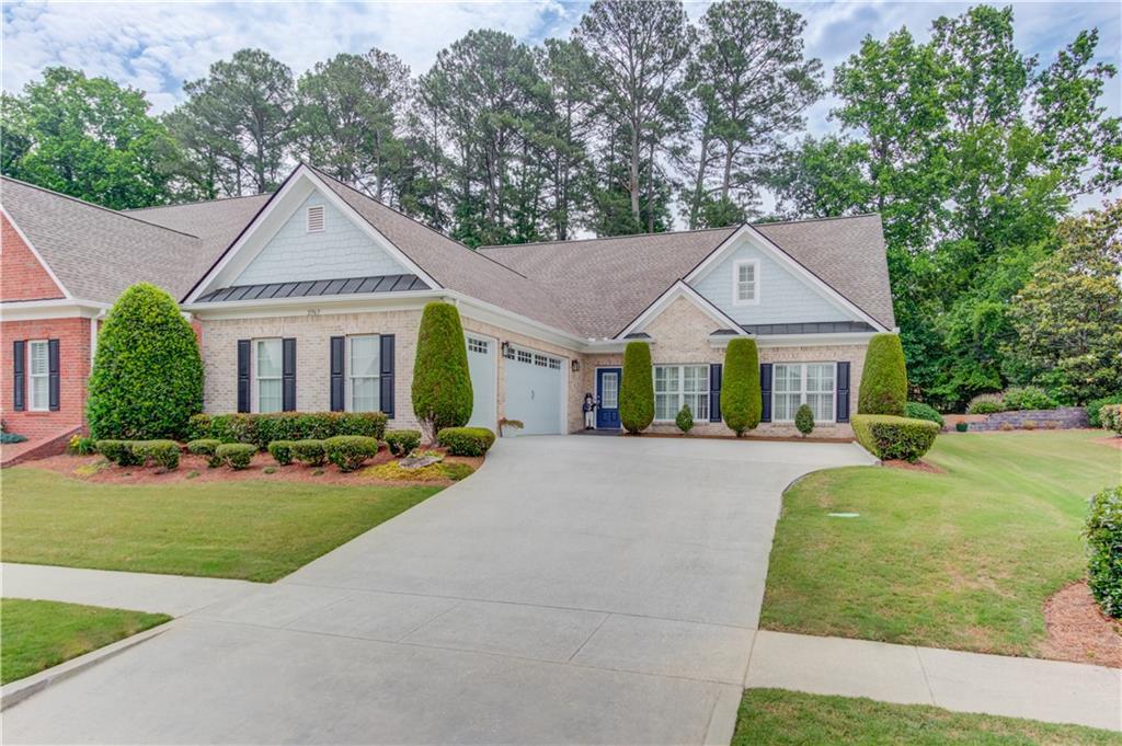 2767 Bearcreek Pl., Buford, GA 30519