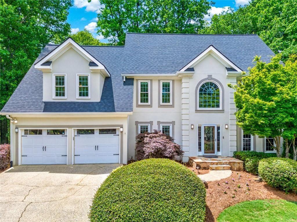 865 Devenish Ln., Roswell, GA 30075