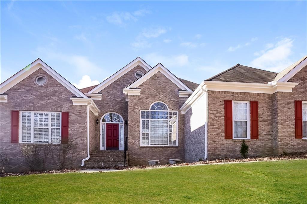 1870 Dartford Way, Hoschton, GA 30548