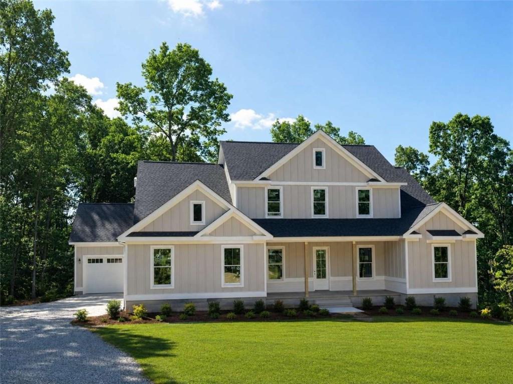 6793 Winding Canyon Rd., Flowery Branch, GA 30542