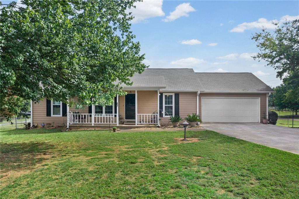 1703 Keys Ferry Rd., Mcdonough, GA 30252