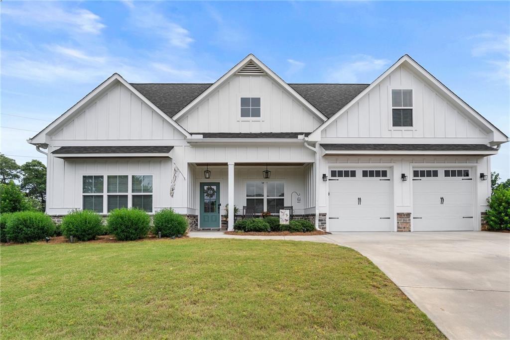 5728 Brickhampton Ct., Clermont, GA 30527