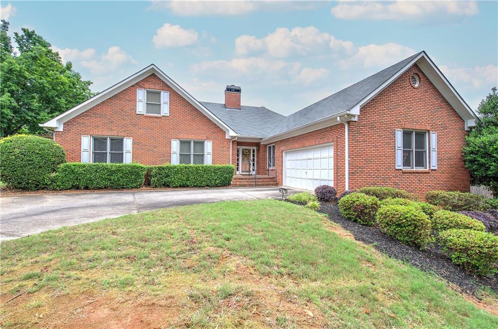 4975 Hamby Rd., Acworth, GA 30102