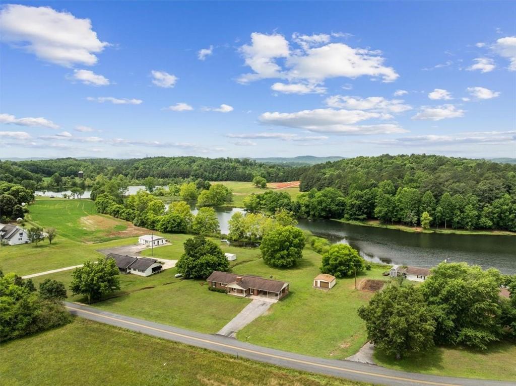 687 Johnson Lake Rd., Adairsville, GA 30103