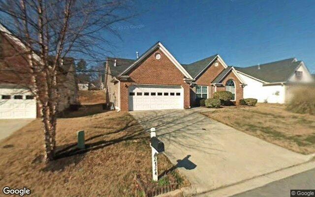 2724 Hillvale Cove Dr., Lithonia, GA 30058