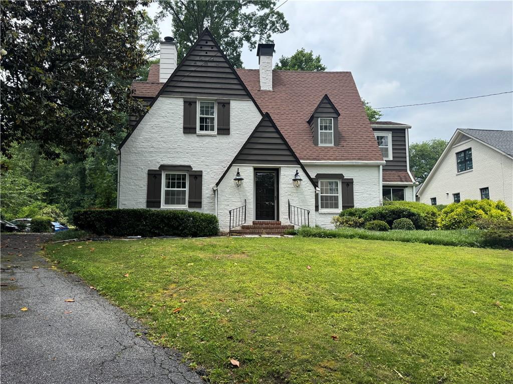 3648 Kingsboro Rd., Atlanta, GA 30319