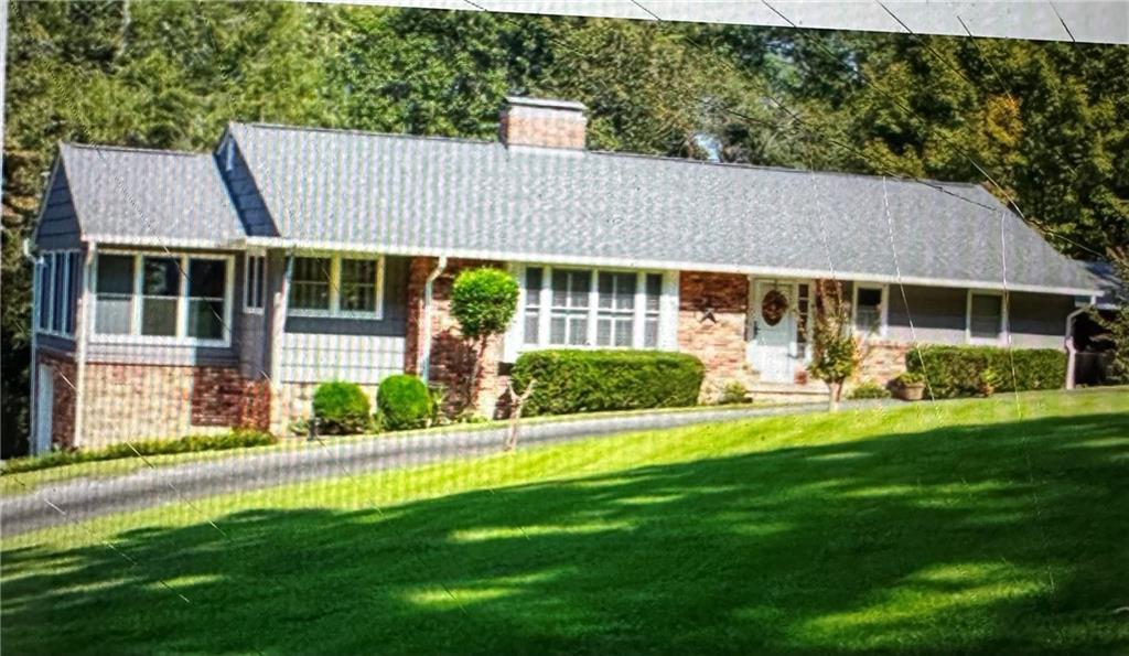 188 Hillendale Dr., Toccoa, GA 30577