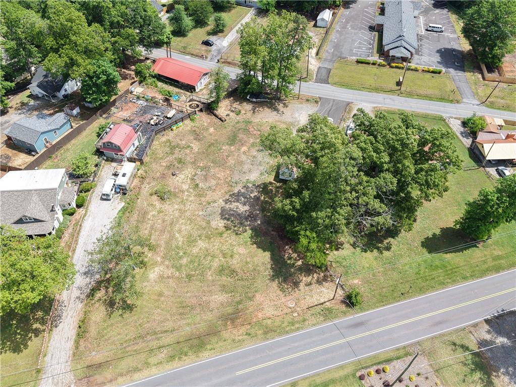 5185 Groovers Landing Rd., Acworth, GA 30101