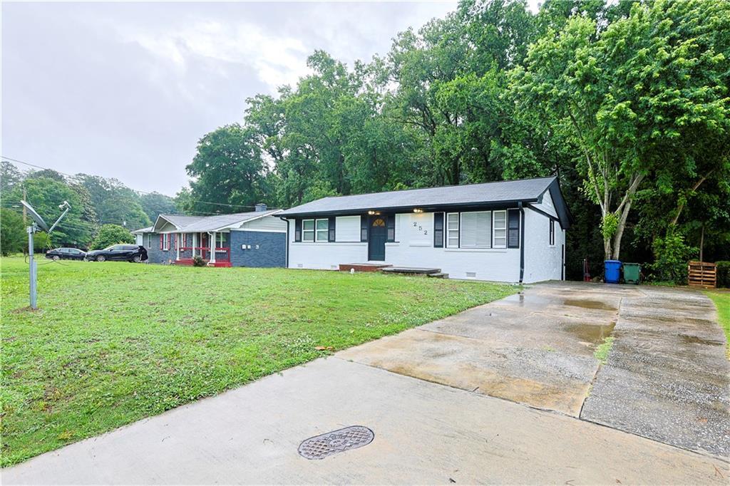 252 Whitworth Dr., Atlanta, GA 30331