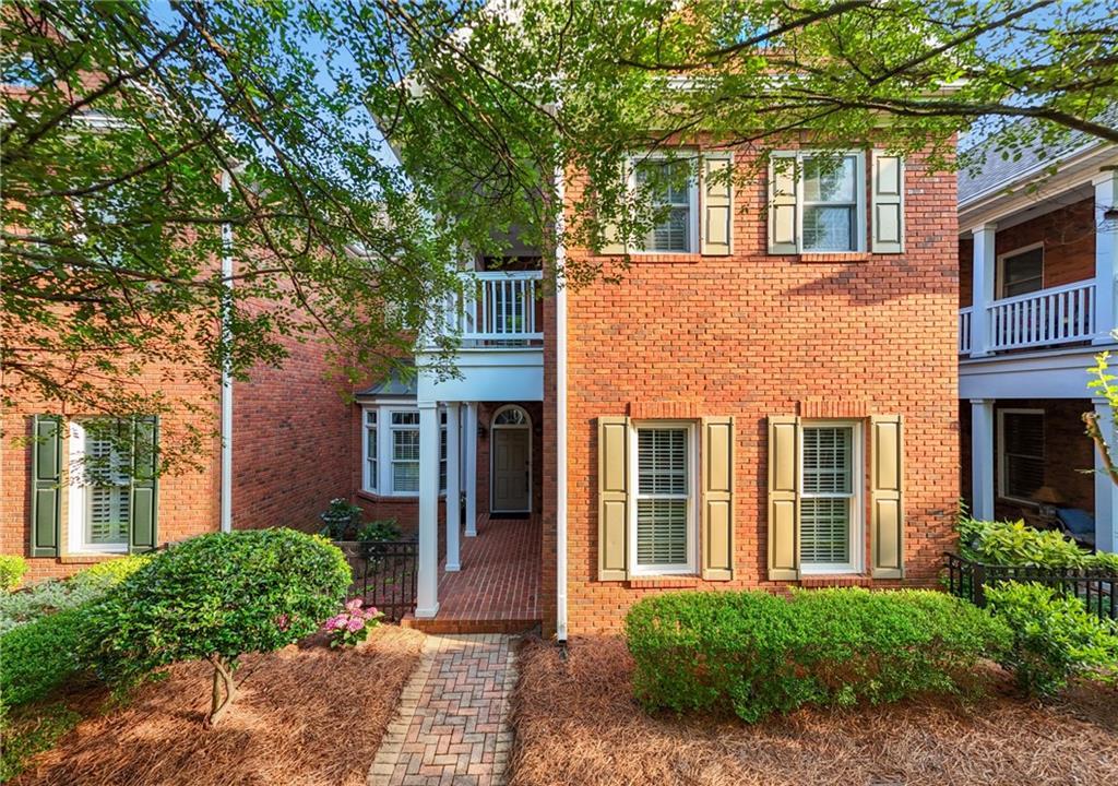 8440 Parker Pl., Roswell, GA 30076