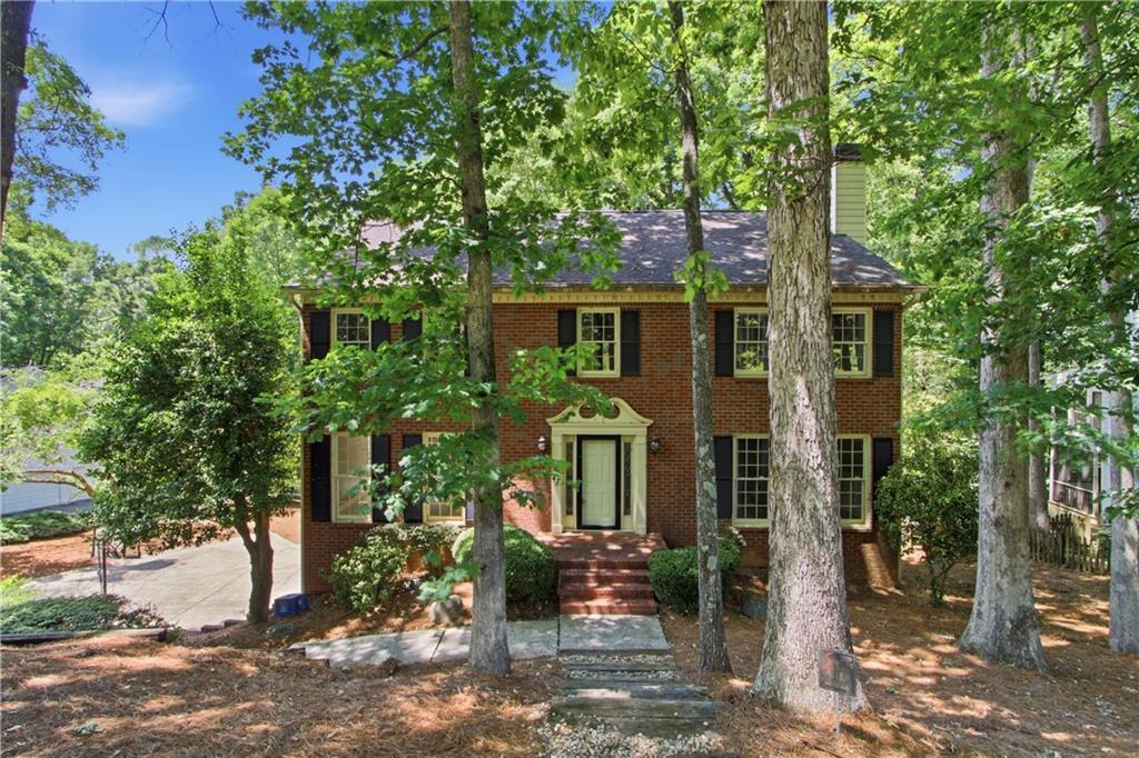 4003 Oakview Ct., Alpharetta, GA 30005