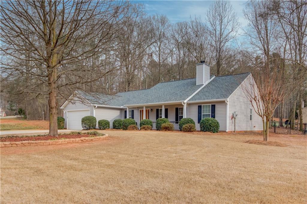 1374 Lance Cir., Winder, GA 30680