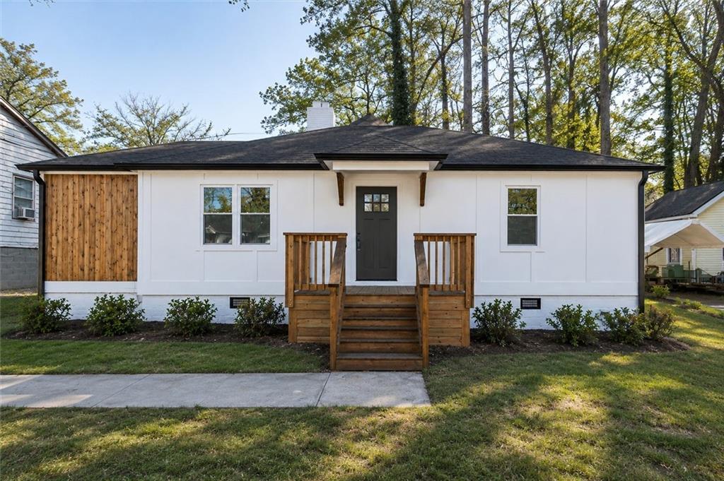 1344 Lynford Dr., Atlanta, GA 30310