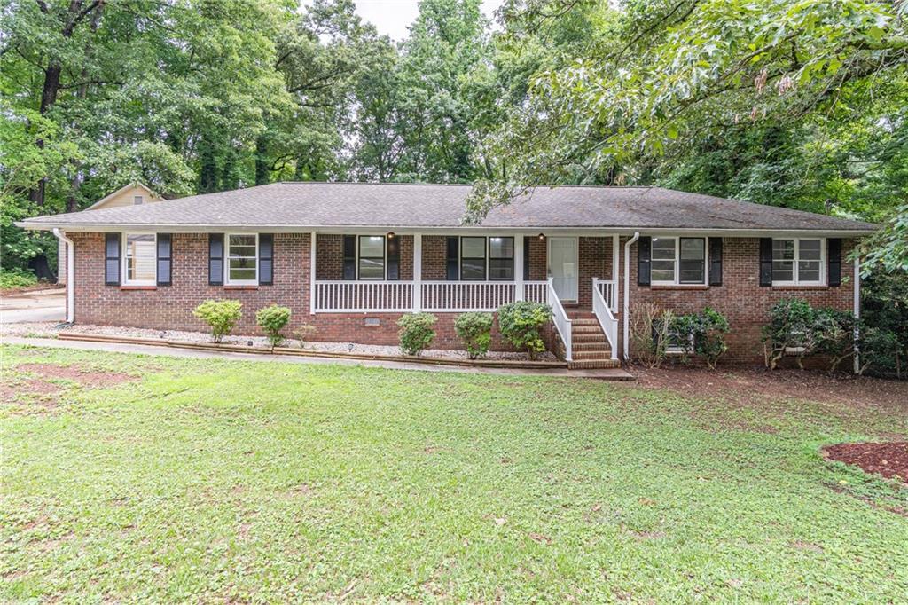 5022 Green Oak Dr., Lilburn, GA 30047