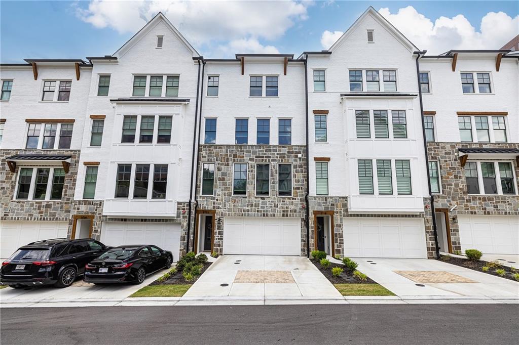 2722 Thornewilde Way, Atlanta, GA 30339