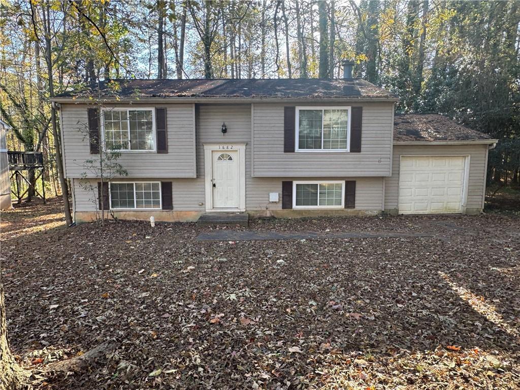 1882 Corduroy Ct., Lithonia, GA 30058
