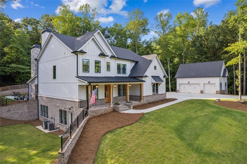 6326 Point Twenty Two, Gainesville, GA 30506