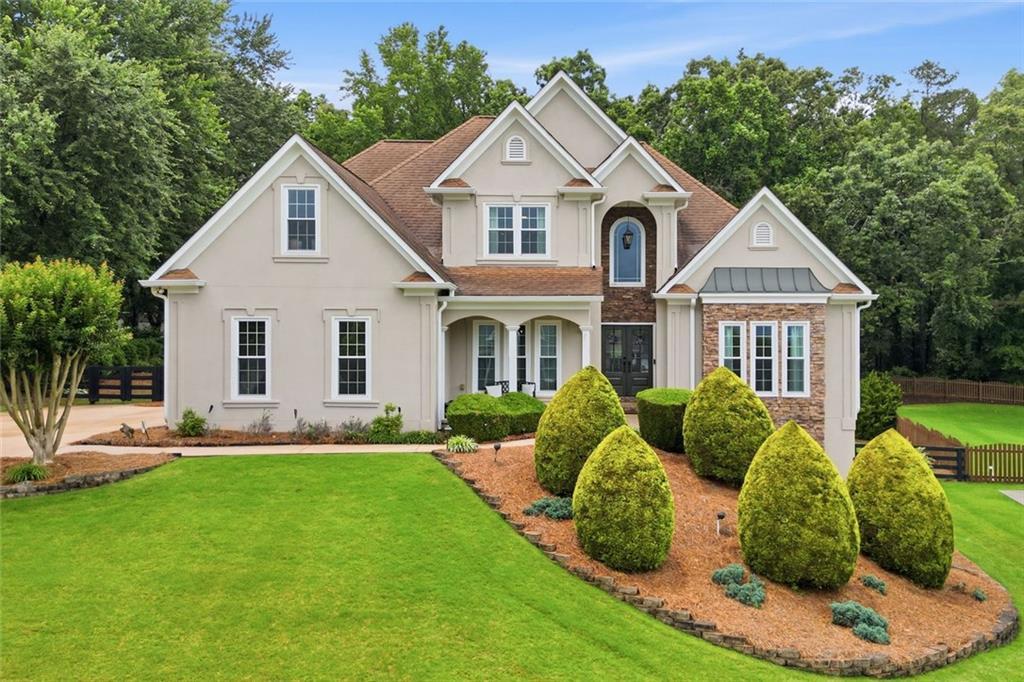 5015 Oakmont Bend Dr., Alpharetta, GA 30004