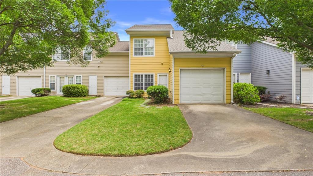 230 Amal Dr. #202, Atlanta, GA 30315