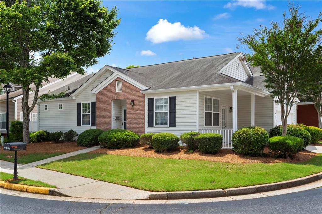 196 Swanee Ln., Woodstock, GA 30188