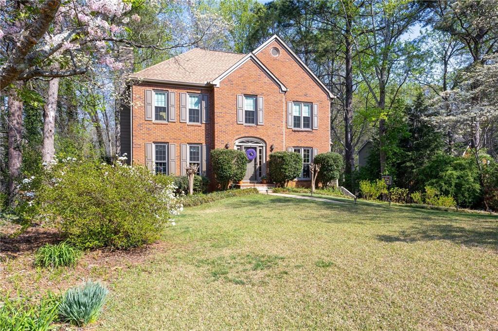 2093 Halfmoon Bluff, Kennesaw, GA 30152