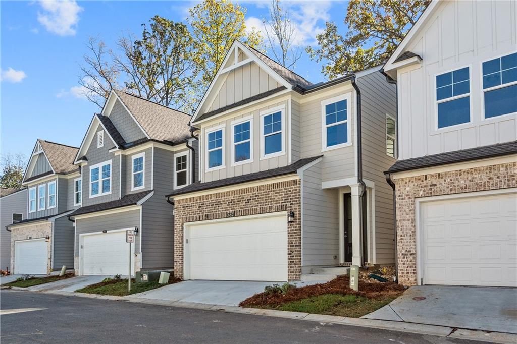 748 Smokey Quartz Way, Kennesaw, GA 30144