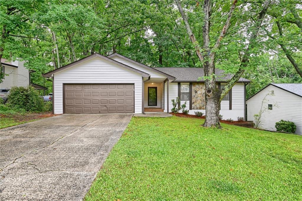175 Ansley Ct., Roswell, GA 30076