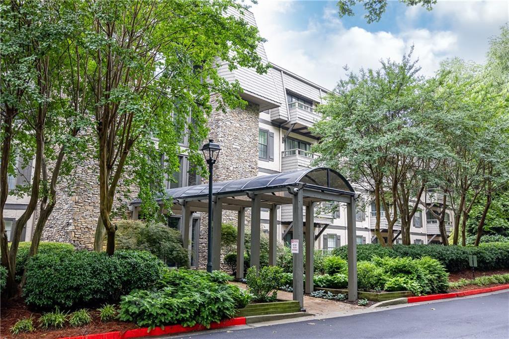 1314 Highland Bluff Dr., Atlanta, GA 30339