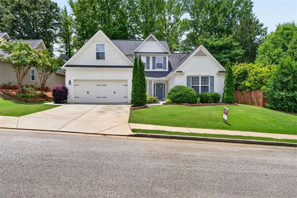 1020 Amber Waves Ave., Hoschton, GA 30548