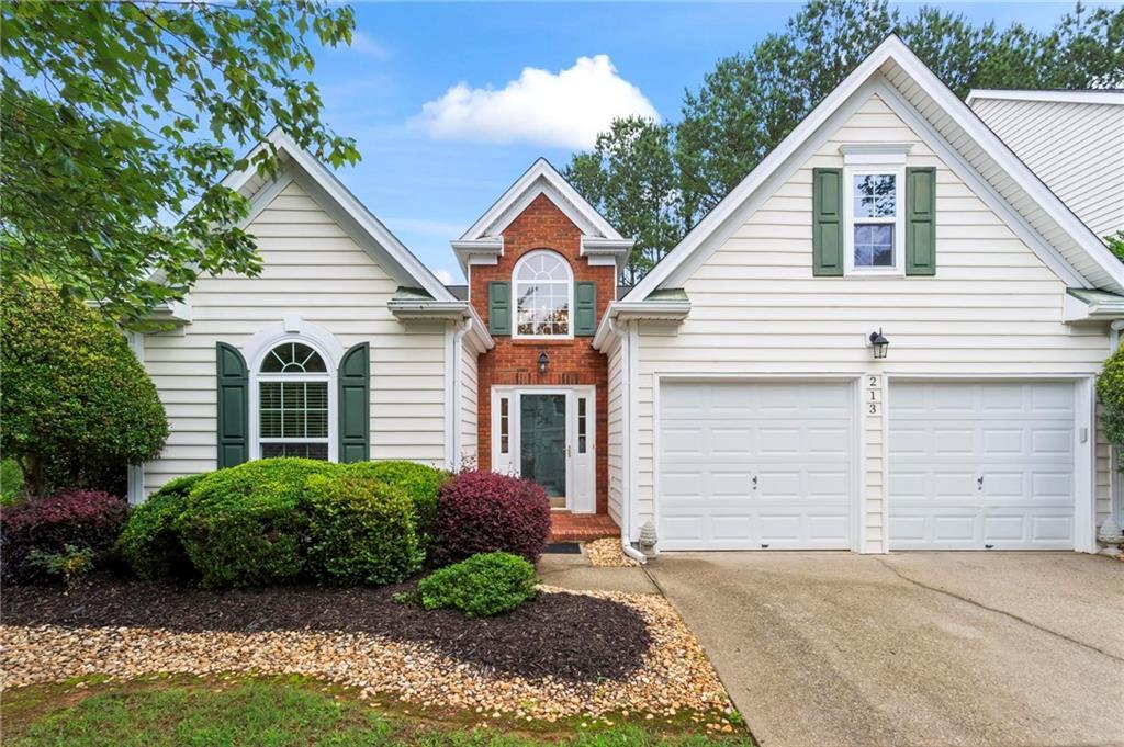 213 Colony Center Dr., Woodstock, GA 30188