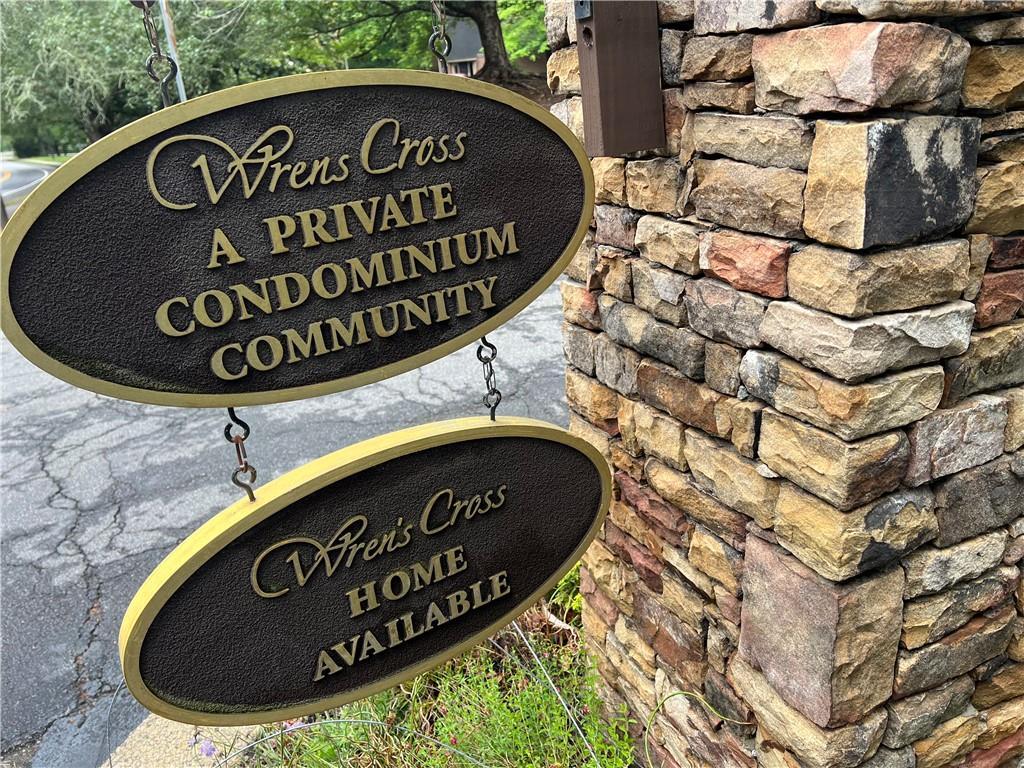 2101 Cobble Ln., Atlanta, GA 30338