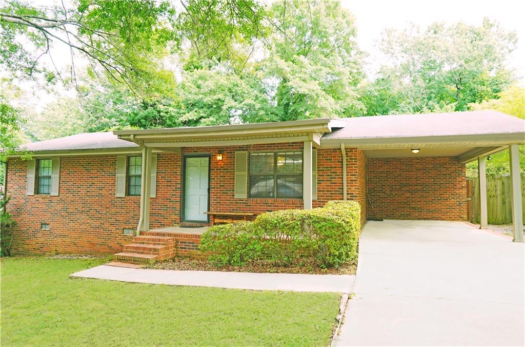 307 6th Ave., Winder, GA 30680