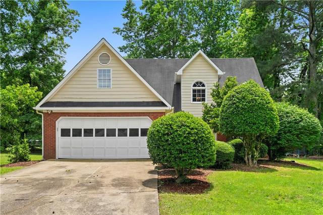 New Homes with Master Bedrooms on the 1st Floor That Attend Allatoona High School: May 23rd to May 29th