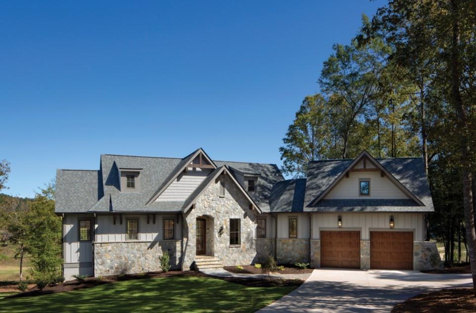 208A Lake Pointe Dr., Gainesville, GA 30506