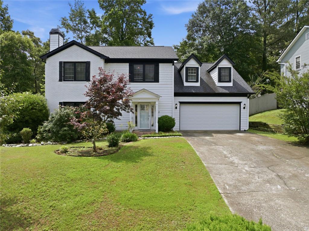 310 Crescentview Ct., Lawrenceville, GA 30044