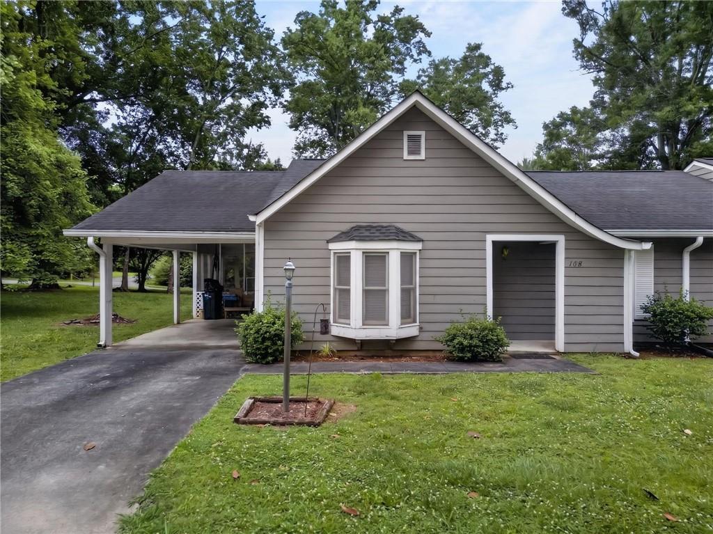 108 Villas Ln., Rome, GA 30165