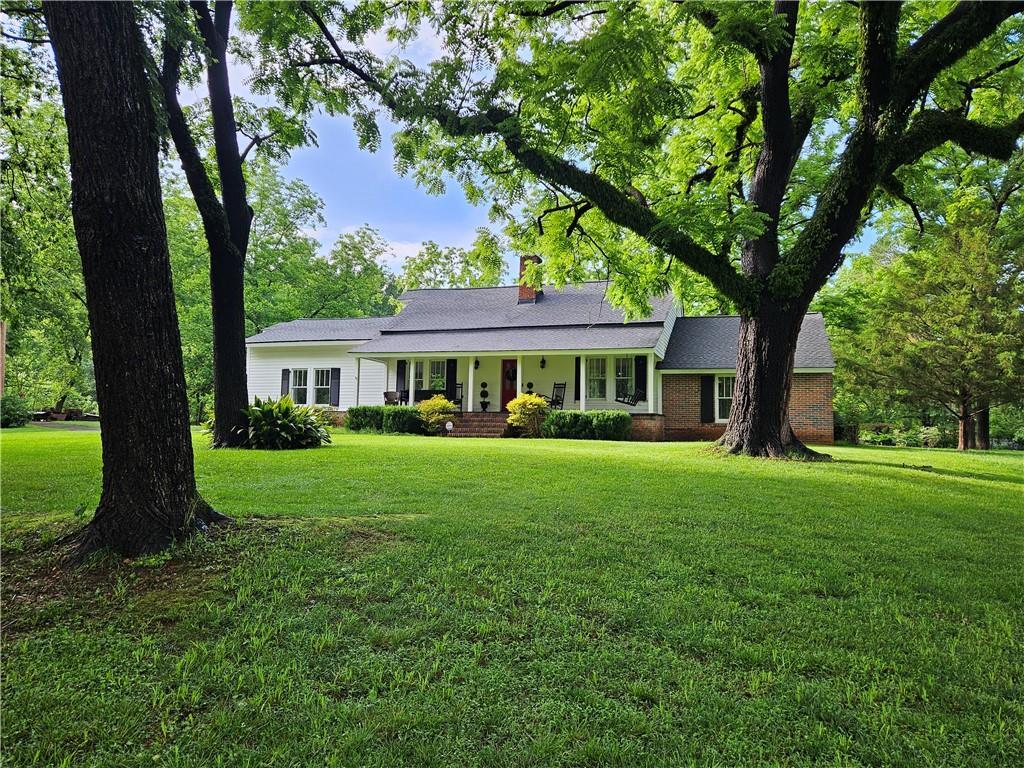 4640 Hadaway Rd., Kennesaw, GA 30152