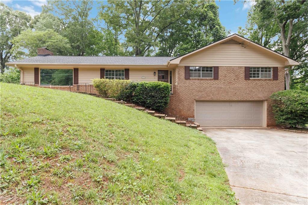3279 Guynelle Dr., Marietta, GA 30066
