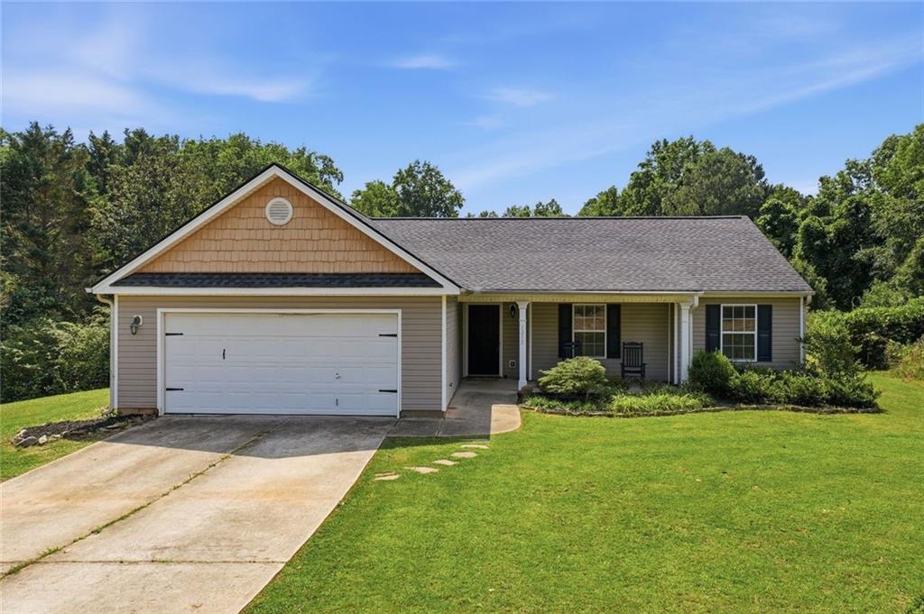 1212 Clearwater Dr., Winder, GA 30680