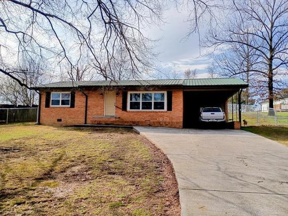 New Homes with Master Bedrooms on the 1st Floor That Attend Chatsworth Elementary School: May 23rd to May 29th