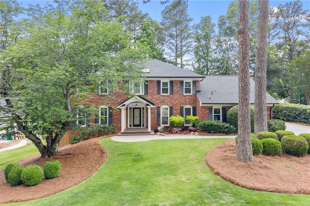 5380 Redfield Dr., Dunwoody, GA 30338