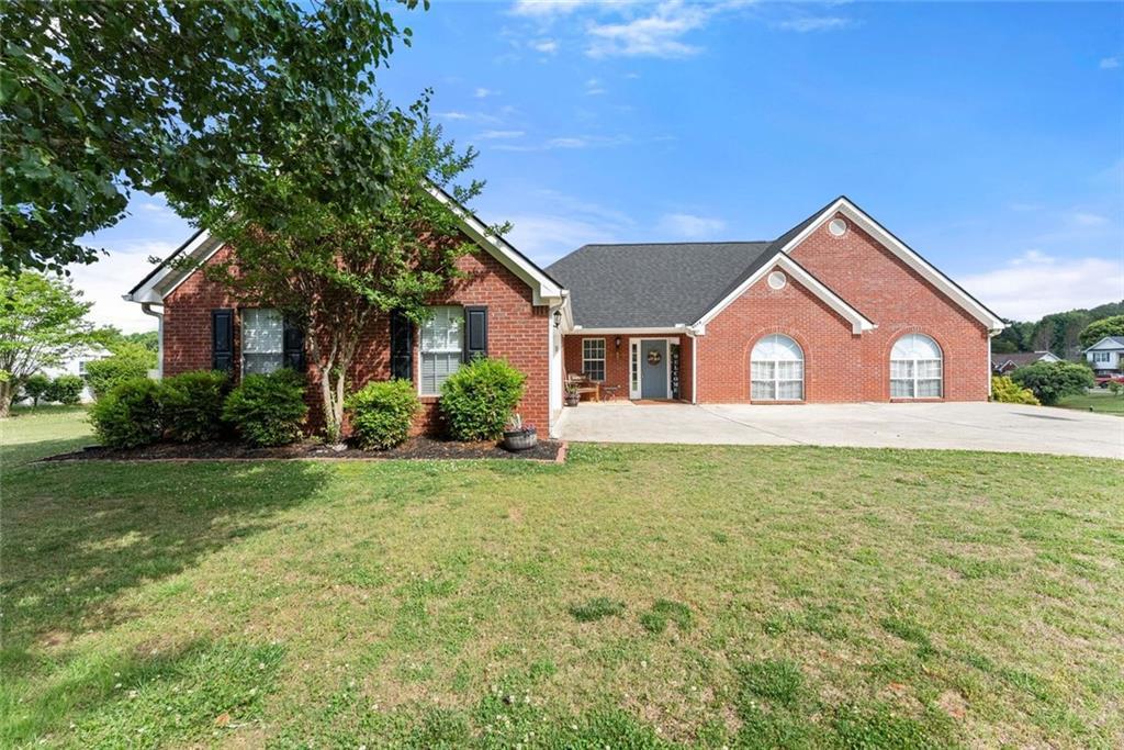 4518 Summerset Dr., Gainesville, GA 30507