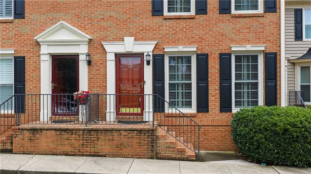 112 Mount Vernon Cir., Atlanta, GA 30338