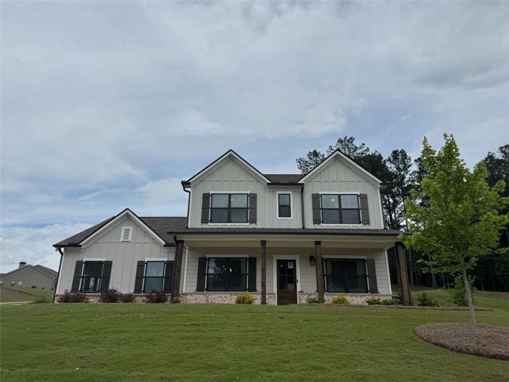 1025 Red Oak Blvd, Loganville, GA 30052